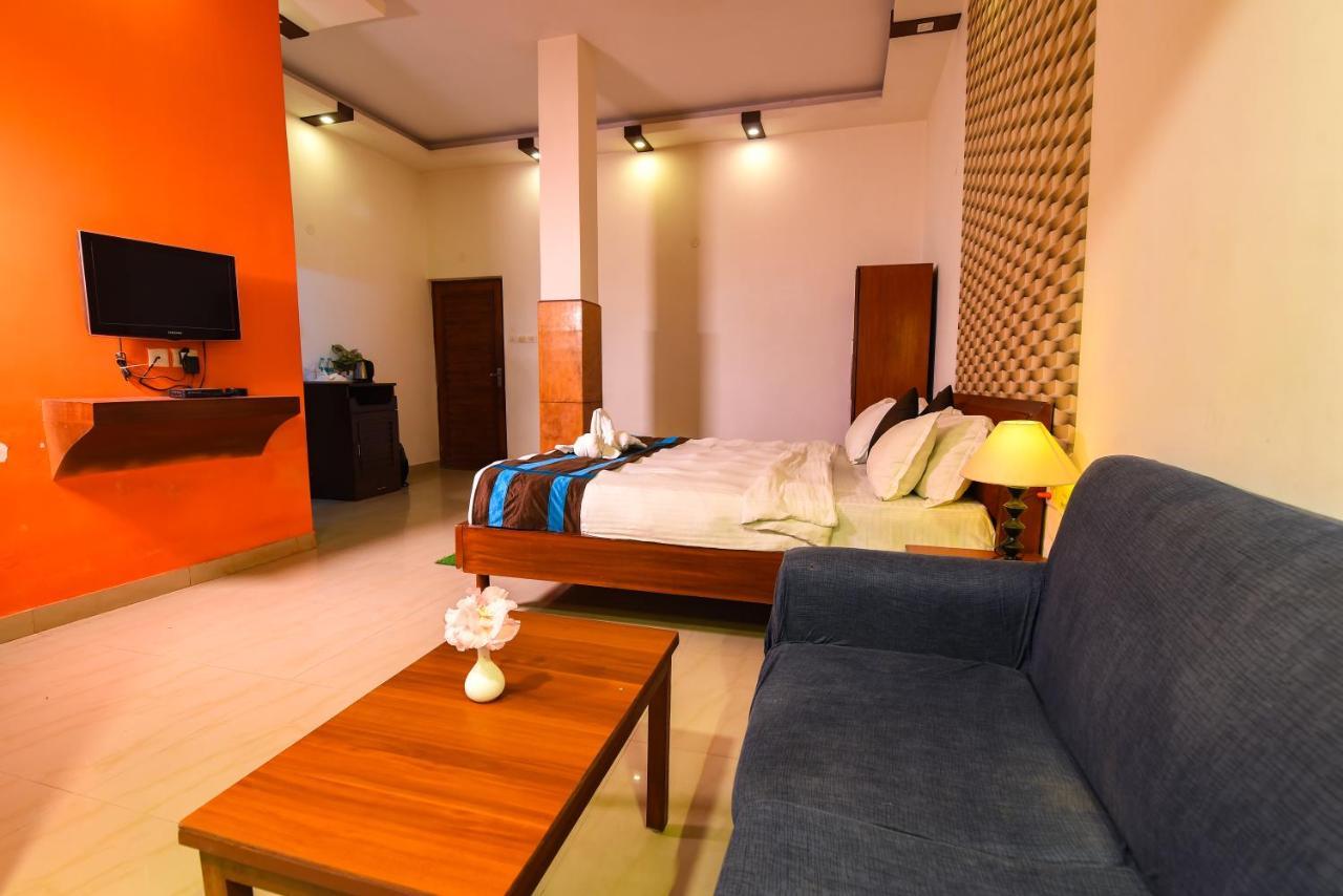 Aristro Club Hotel Kolkata Luaran gambar